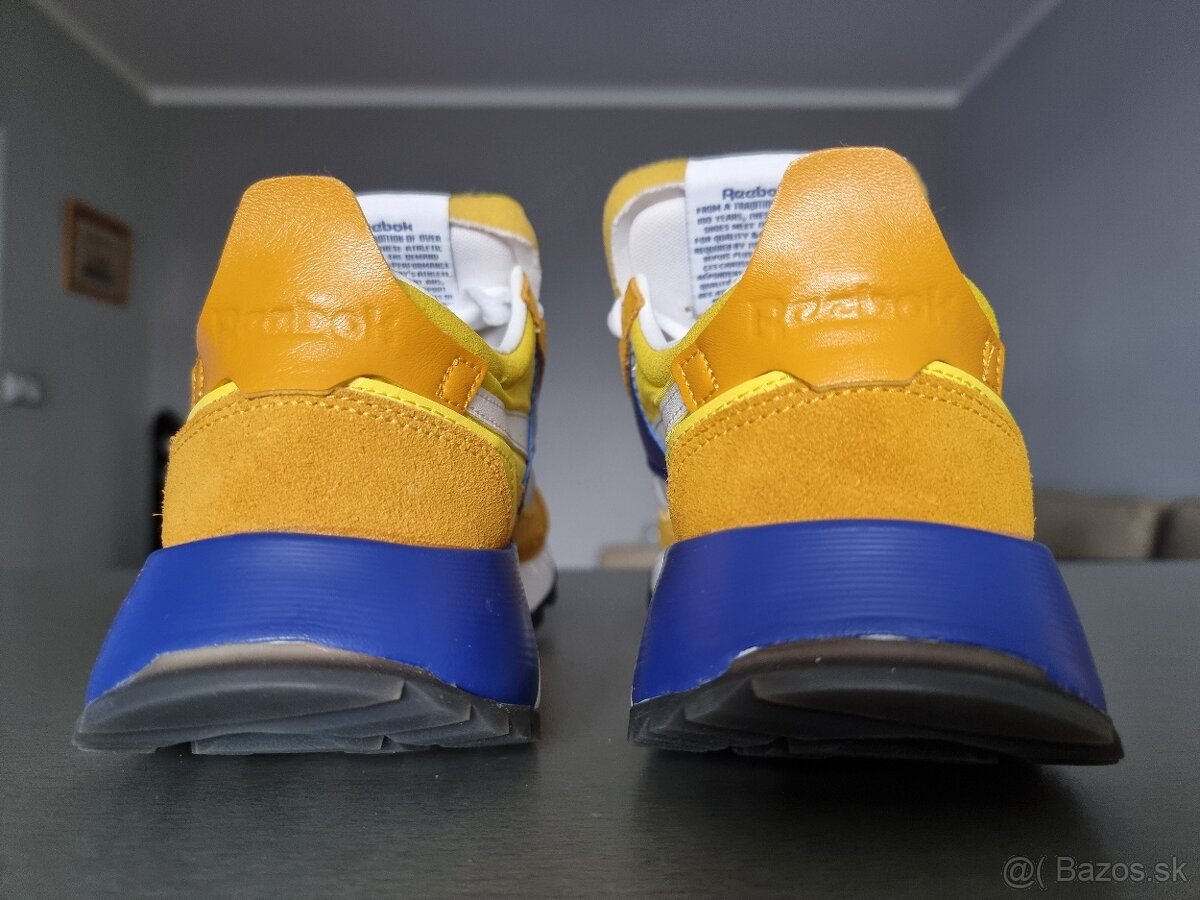 Reebok CL Legacy - 4