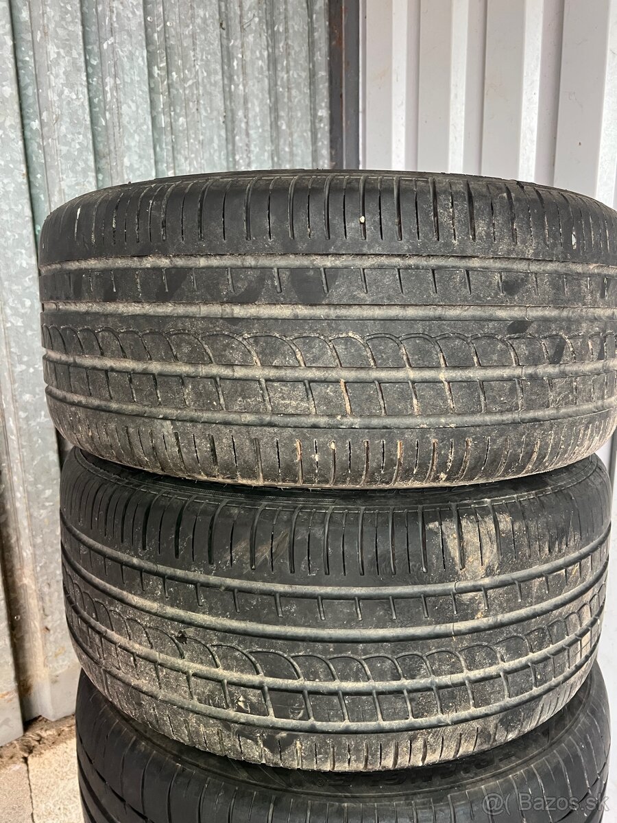 Pirelli P-zero 255/40 R19 96W - 4