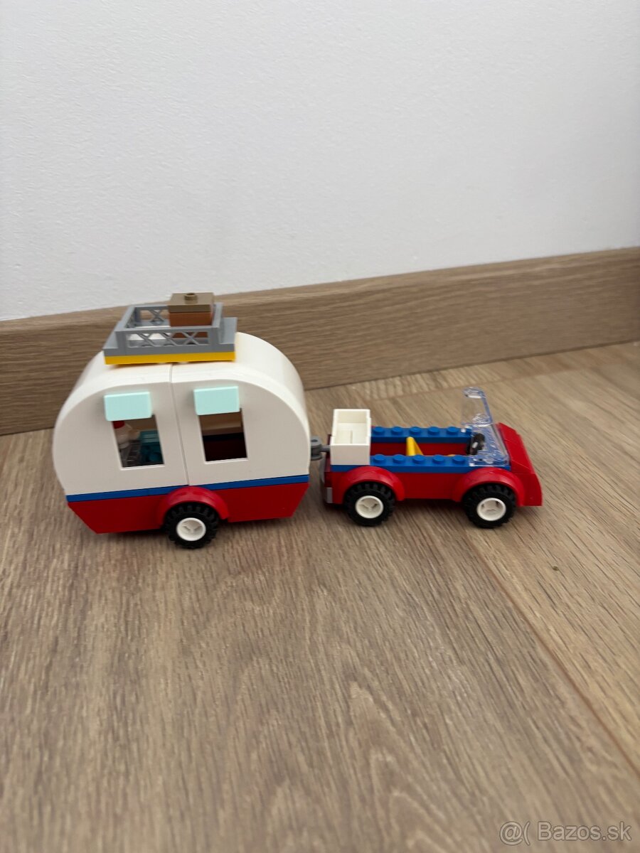 Predám Lego Disney 10777 Myšiak Mickey, Myška Minnie idú kem - 4