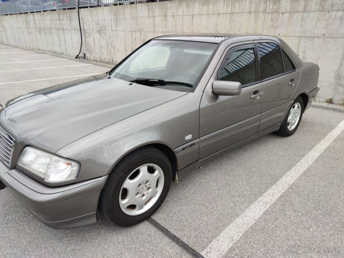 Mercedes C180 - 4