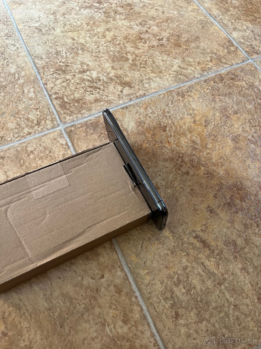 iPhone XS 64GB - ako nový - 4