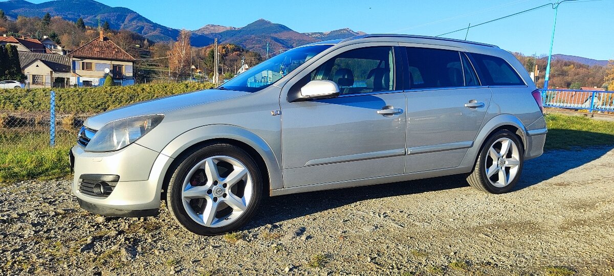 Opel Astra SW 2005 - 4