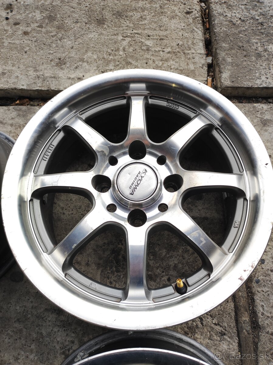 Elektróny Kyova racing r14 - 4