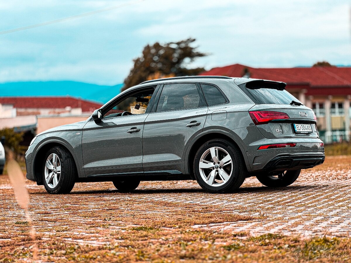 Audi Q5 50 2.0 TFSIe S line, 4x4 plug in - 4