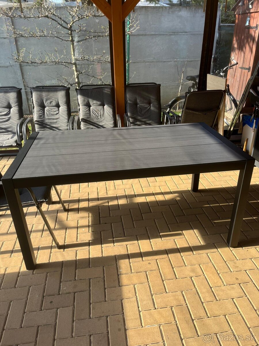 Záhradný stvôl - 4