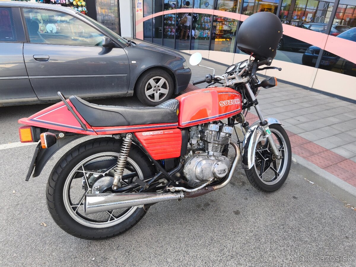 Suzuki gsx 250 - 4