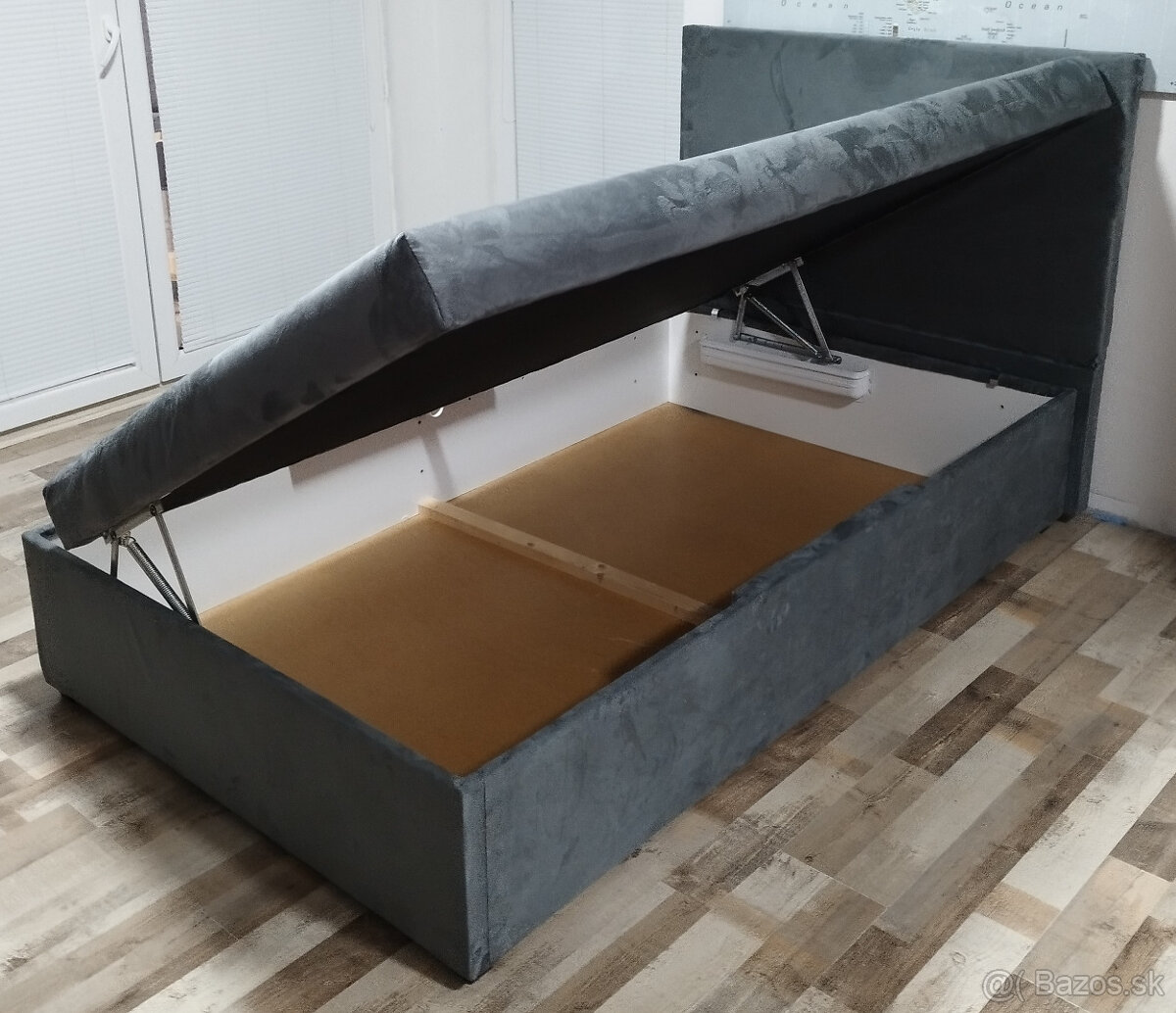 velka postel s celom, 120x200x48 cm - 4