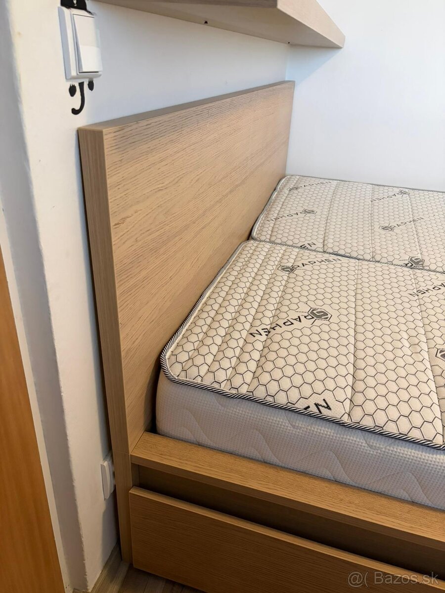 Manzelska postel Malm IKEA - 4