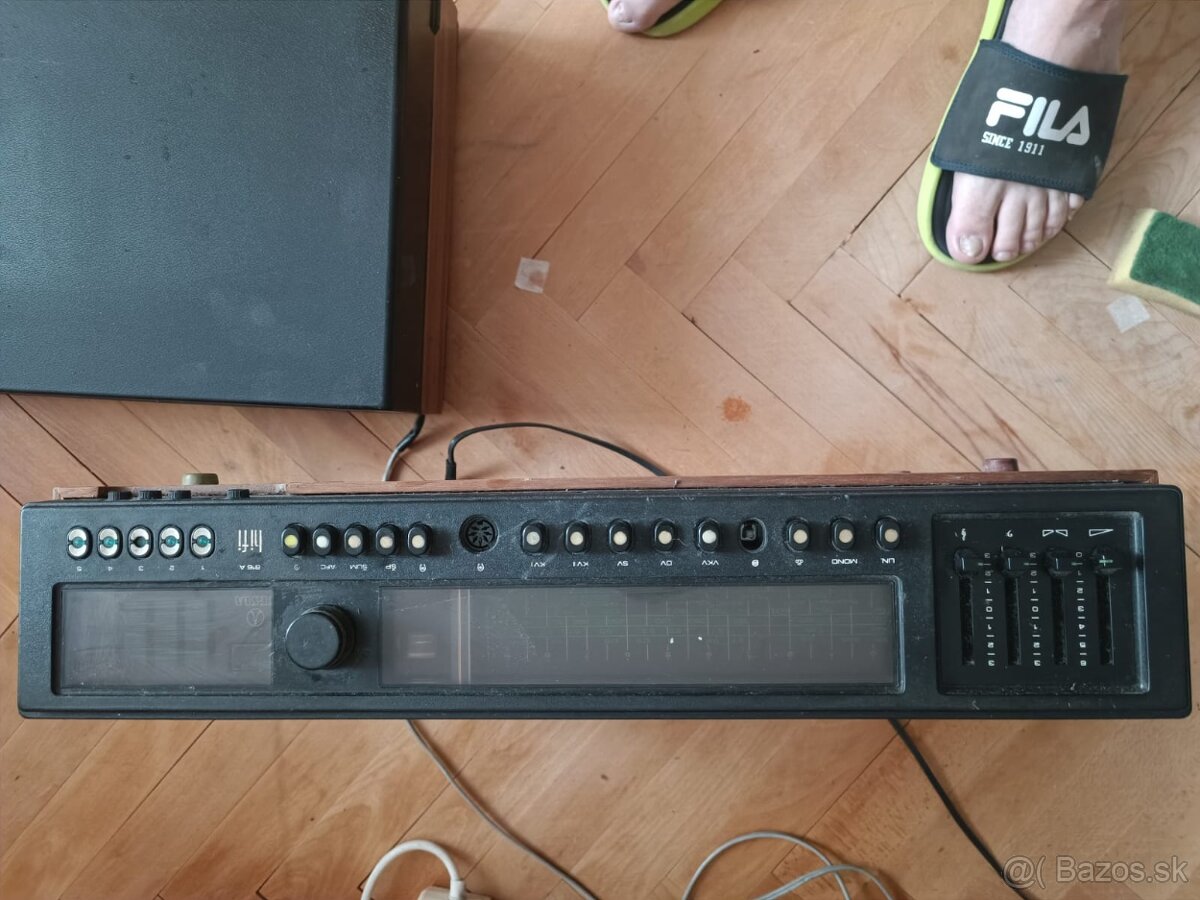 Predám rádio Tesla 816A - 4
