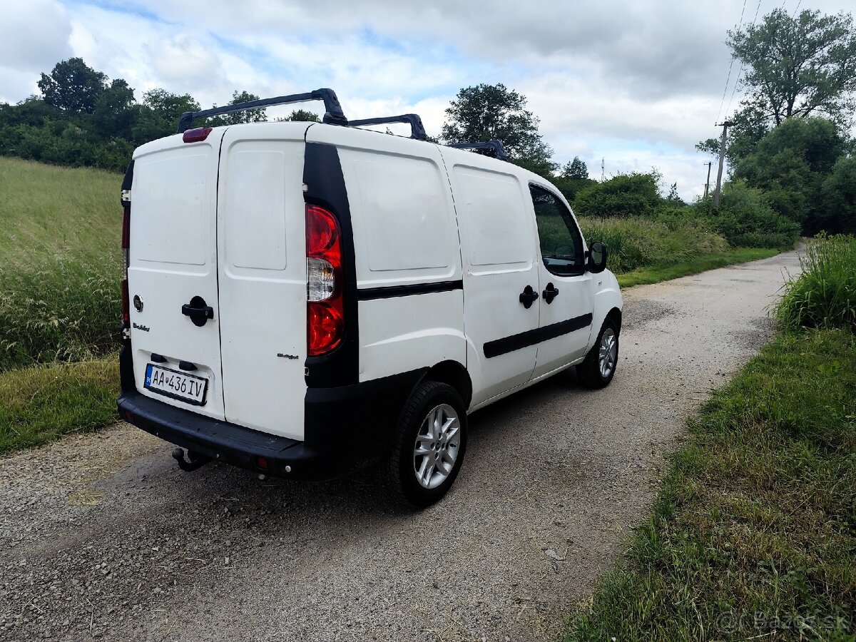 Fiat Doblo 1.3jtd r.2008 - 4