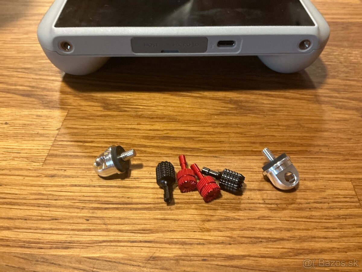 Predám ovládač DJI RC - 4