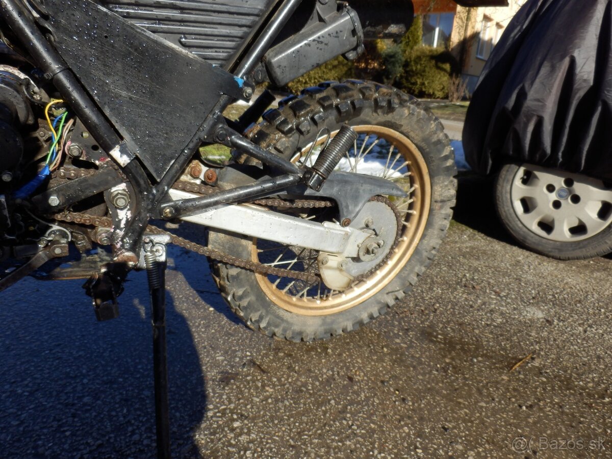 Honda XL125 bez tp špz