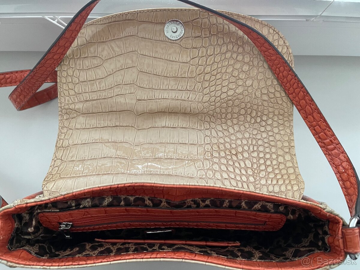 Crossbody kabelka GUESS - 4