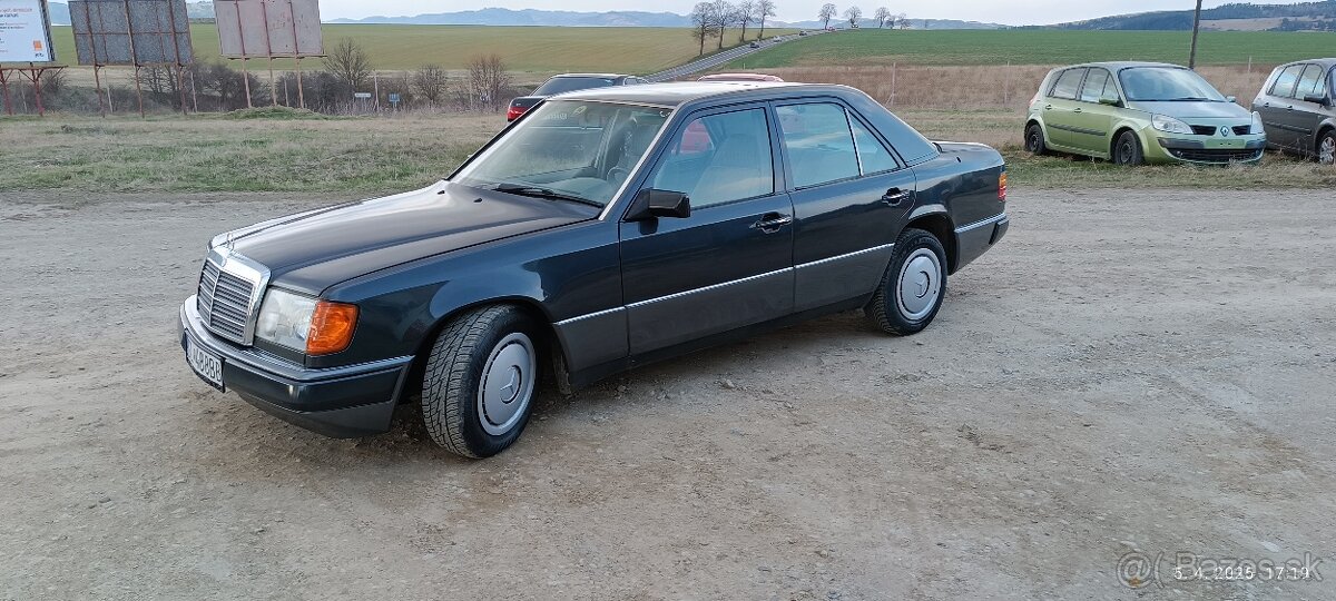 Mercedes W124 230E - 4