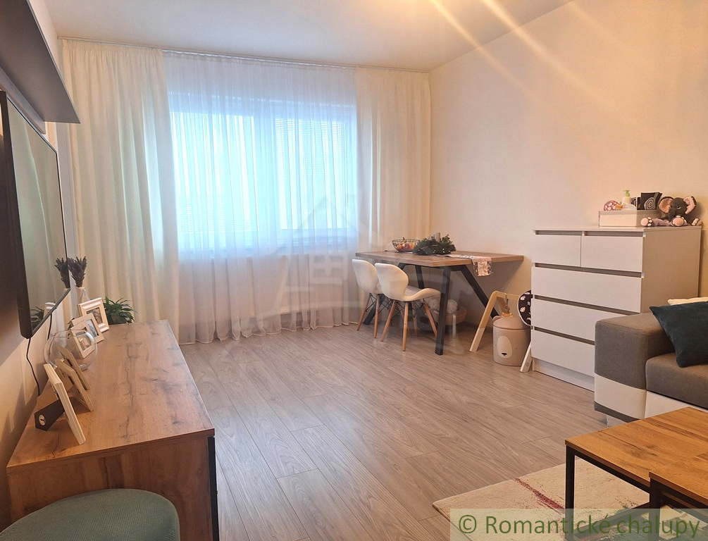 Zariadený 2 - izbový byt v centre mesta na Bellovej ulici - 4