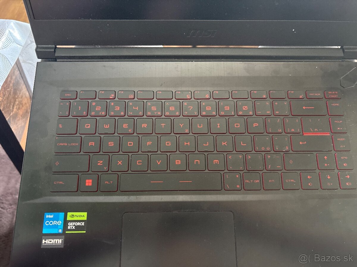 Predám Notebook - 4