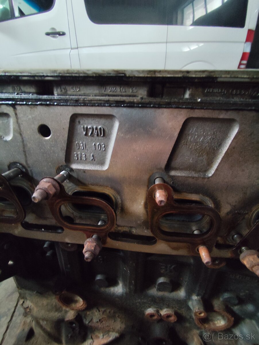Predám motor 1.6 TDI CAY (CAYC) – 77 kW - 4