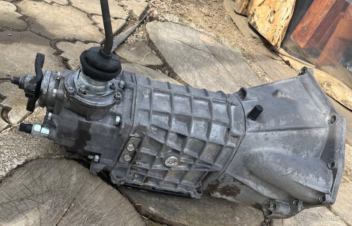 Lada Niva rýchlostná skriňa prevodovka - 4