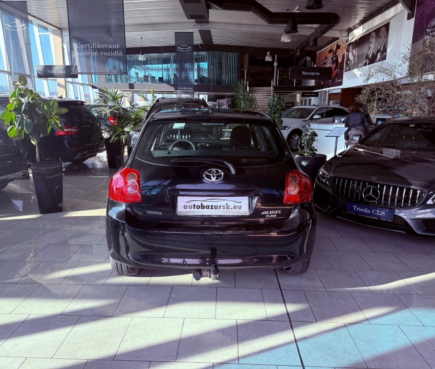 Toyota Auris 2.0D, SK ŠPZ 12.mes.záruka, jazdené - 4