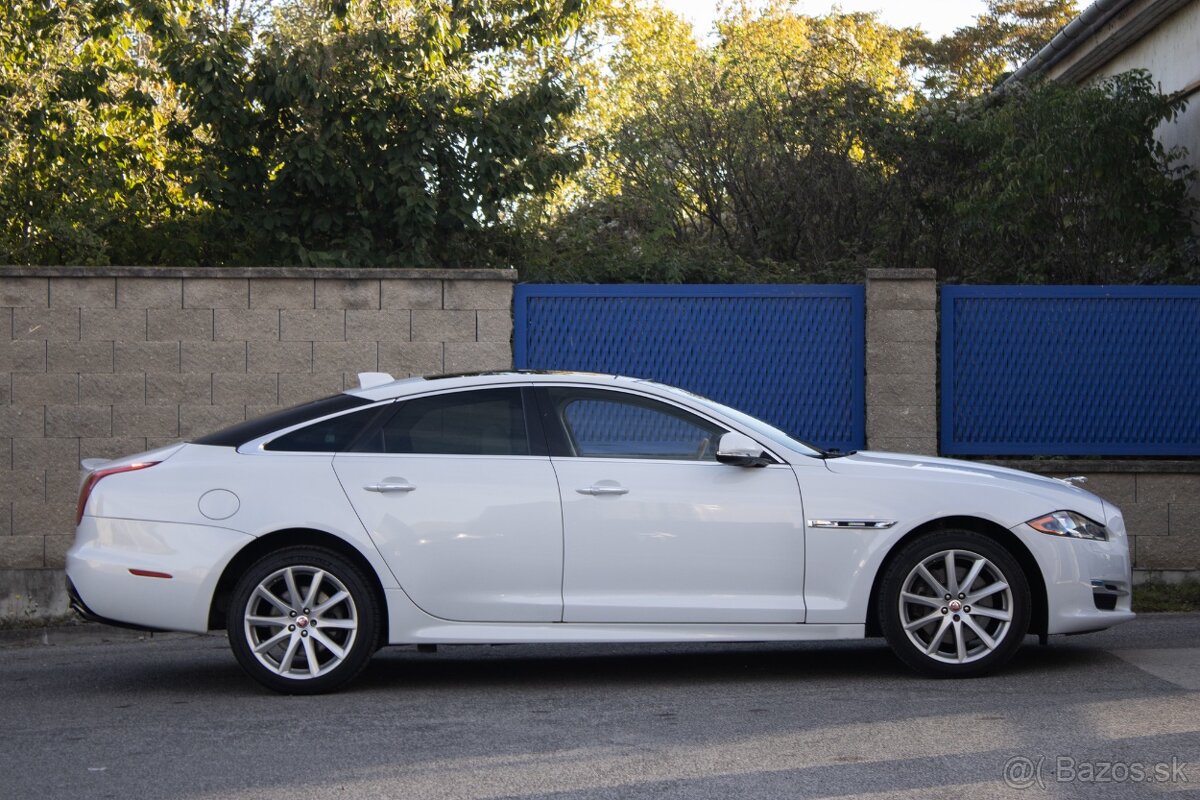 Jaguar XJ R 3.0 V6 250 kW - 4