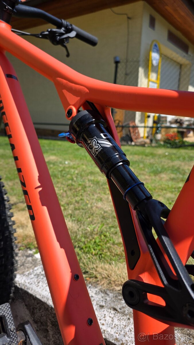 Specialized Stumpjumper alloy - 4