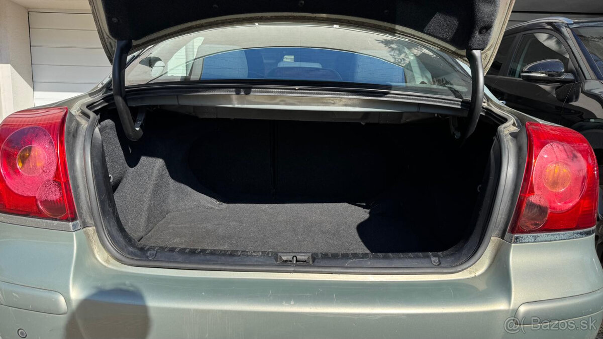 TOYOTA AVENSYS 2.2 - 4