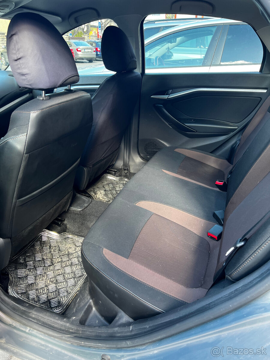 Lada Vesta Sedan 1.6 - 4