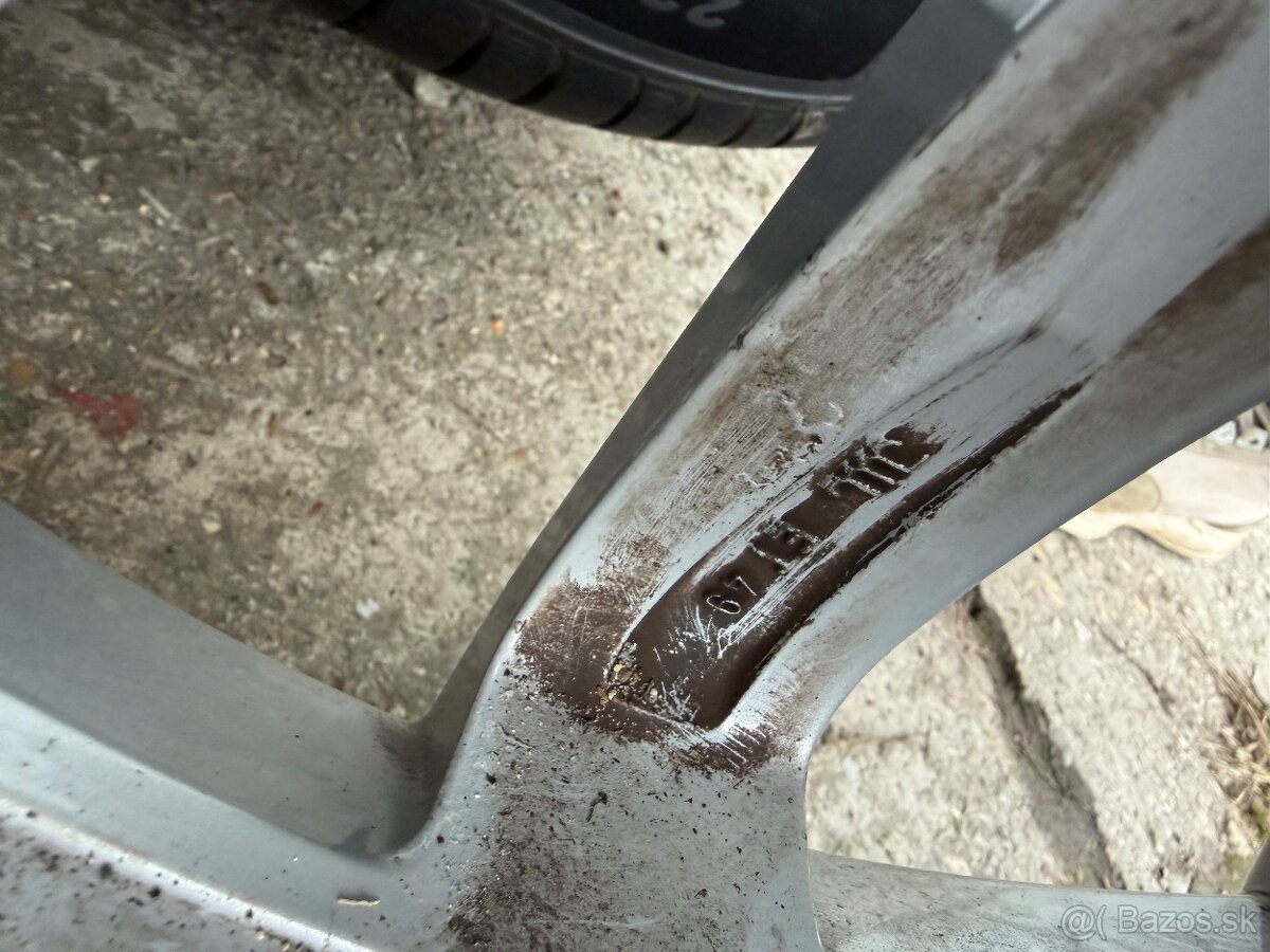 Originál VW sada alu disky R17 s pneu 225/45 - 4