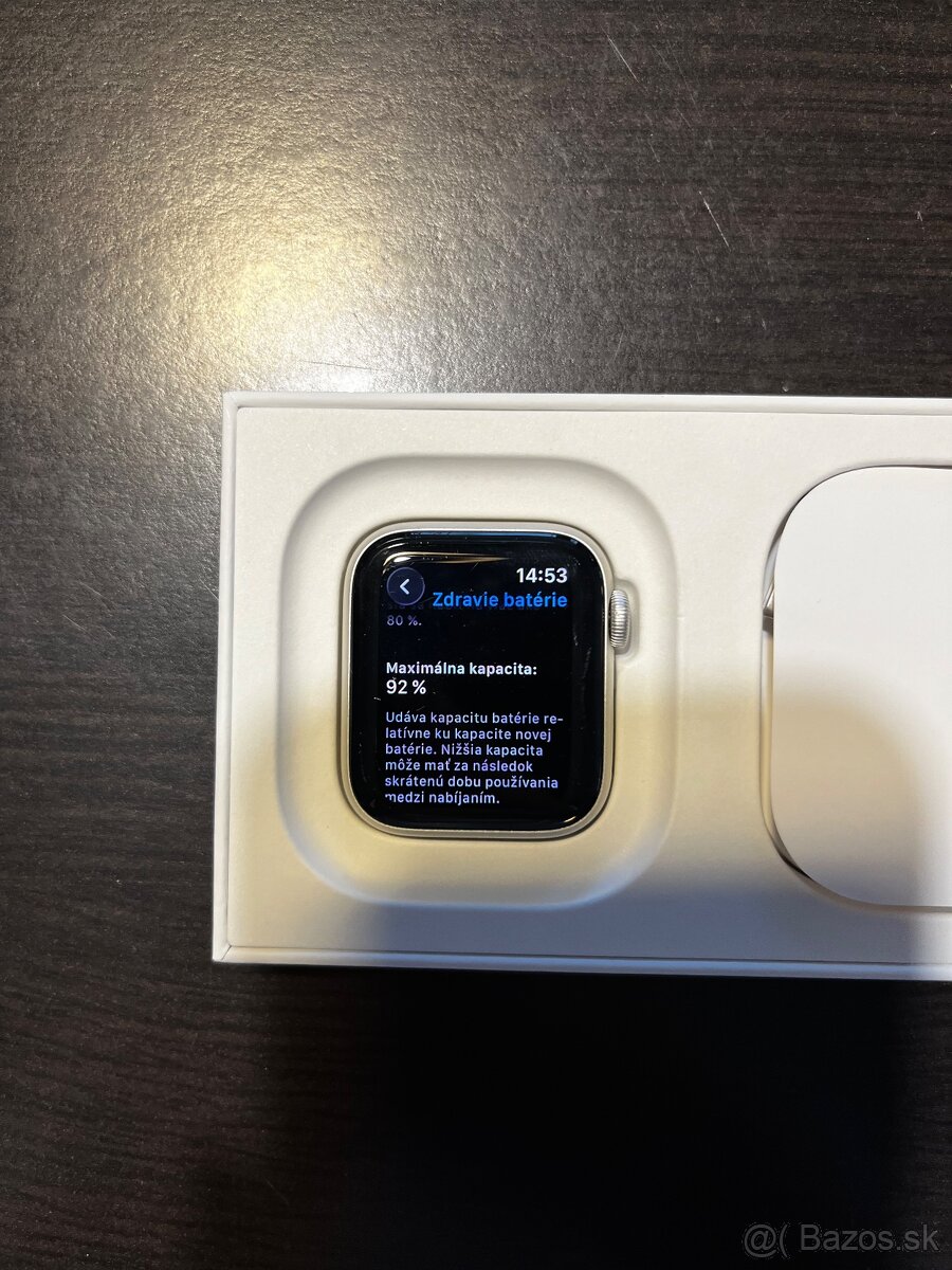 Apple watch SE (Gen 2) 40mm Starlight - 4