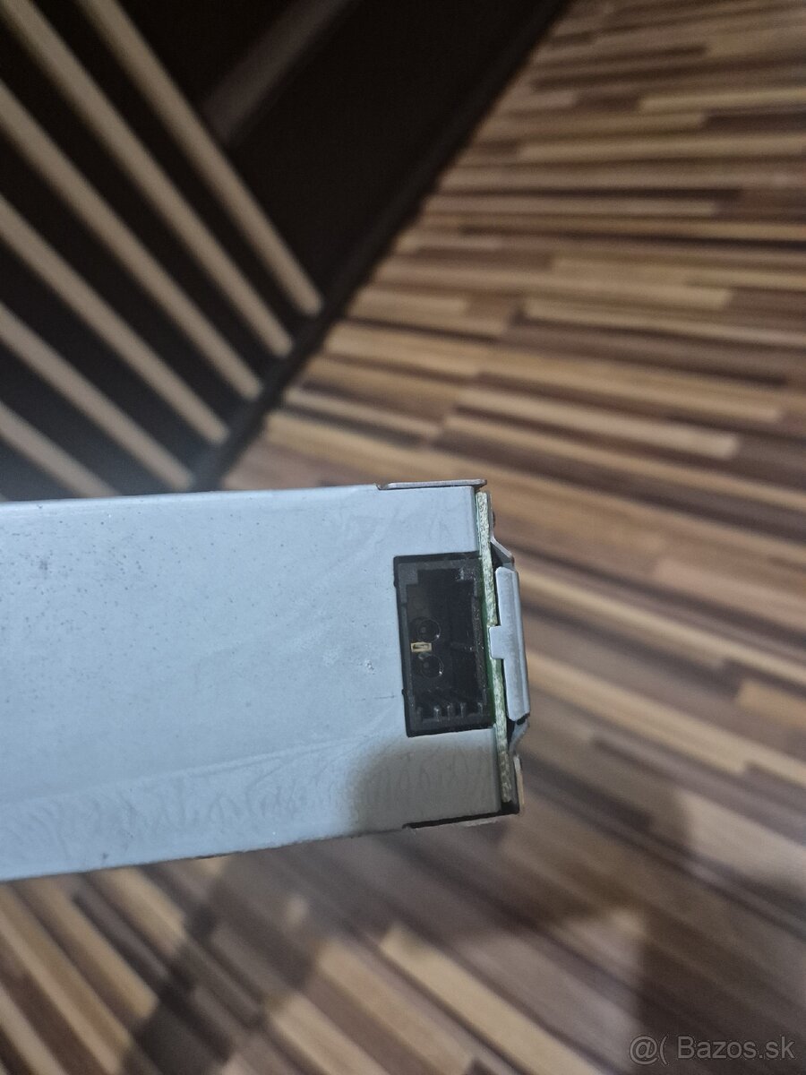 CD menič audi a6 c6 4f - 4