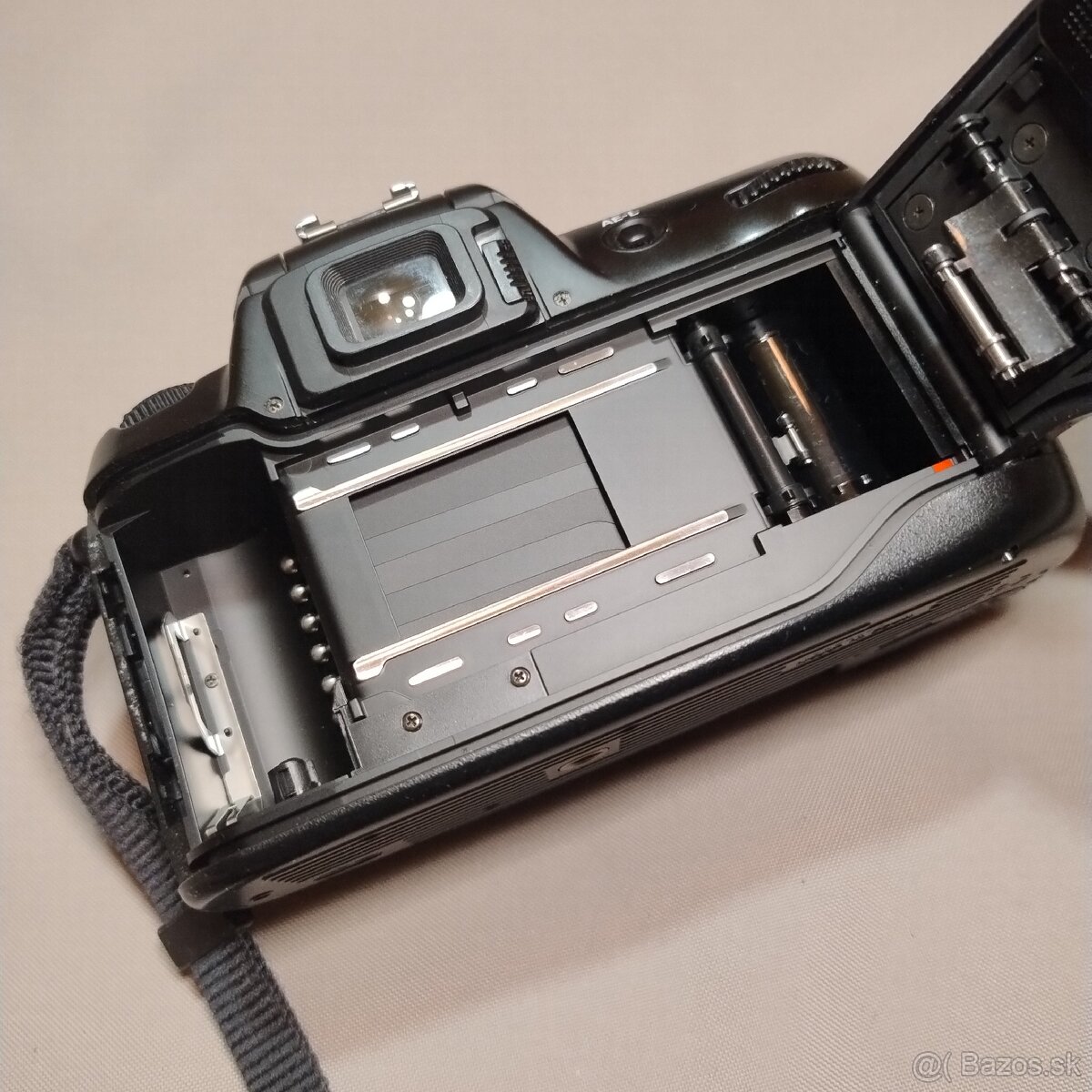 Nikon F60 - plne funkčný - 4