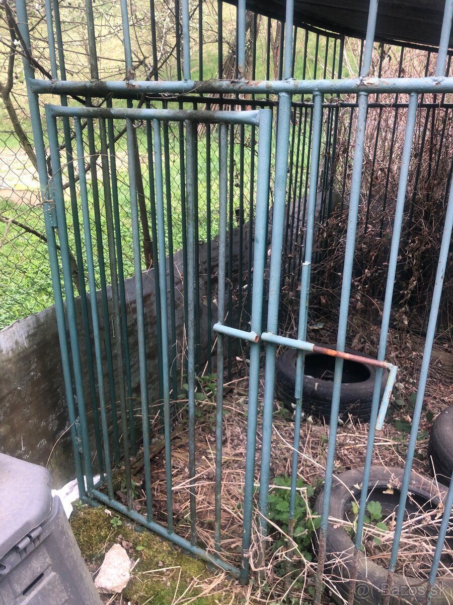 Predám voliéru pre psa - 4