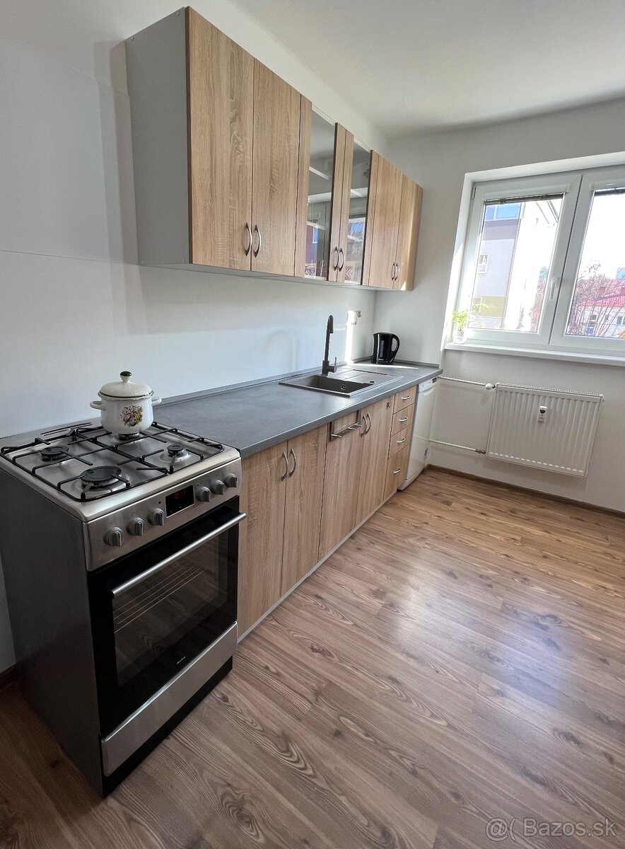 Prenájom bytu 2+KK - 4