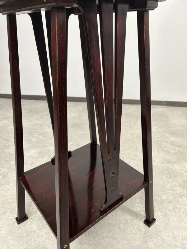 Secesný stojan na kvety no.9533 arch. Marcel Kammerer pre T - 4