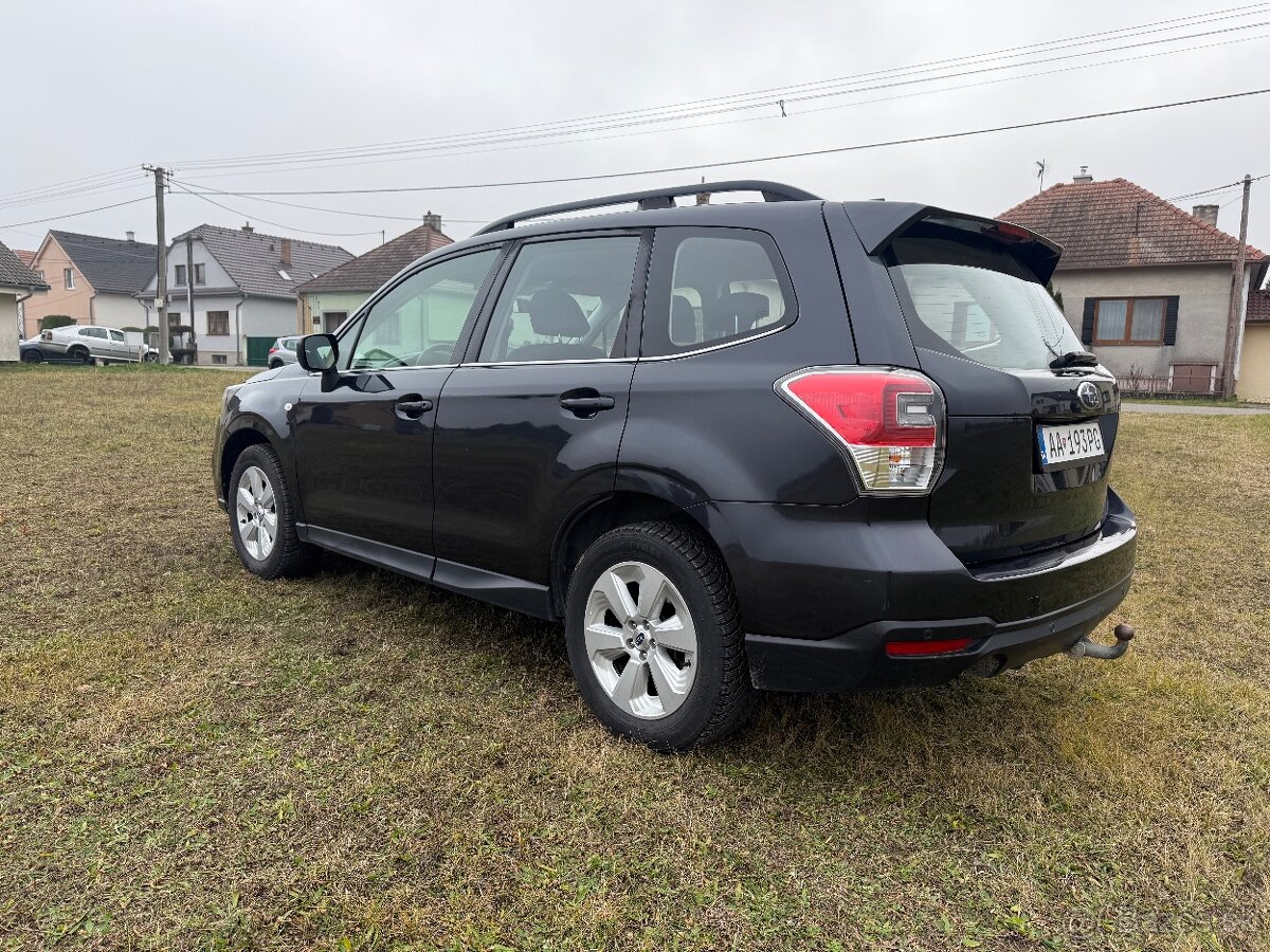 Subaru Forester 2018 automat - 4