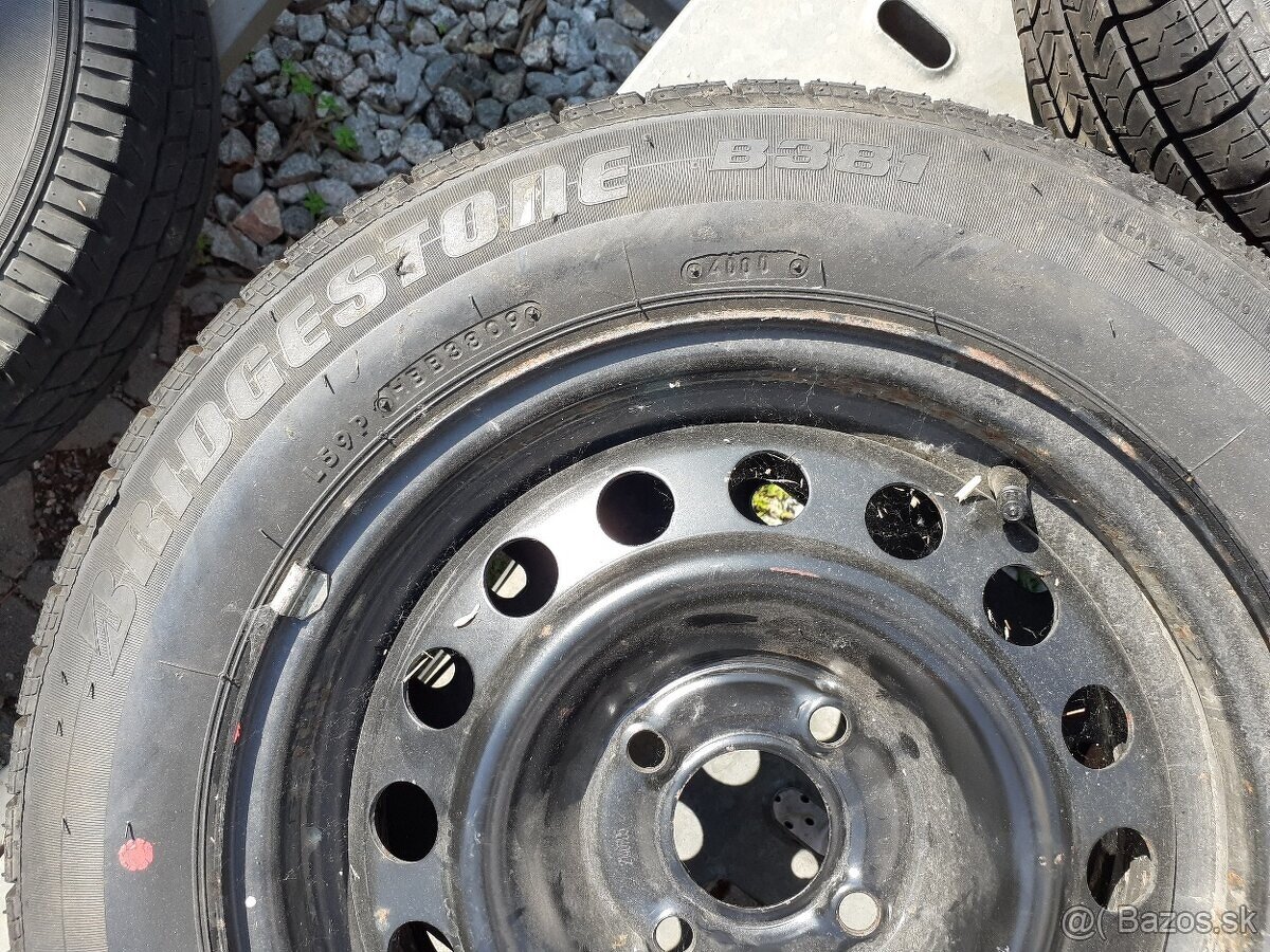 Predám 2 kusi kolies 175/65 R14 4x100 Renault thalia - 4