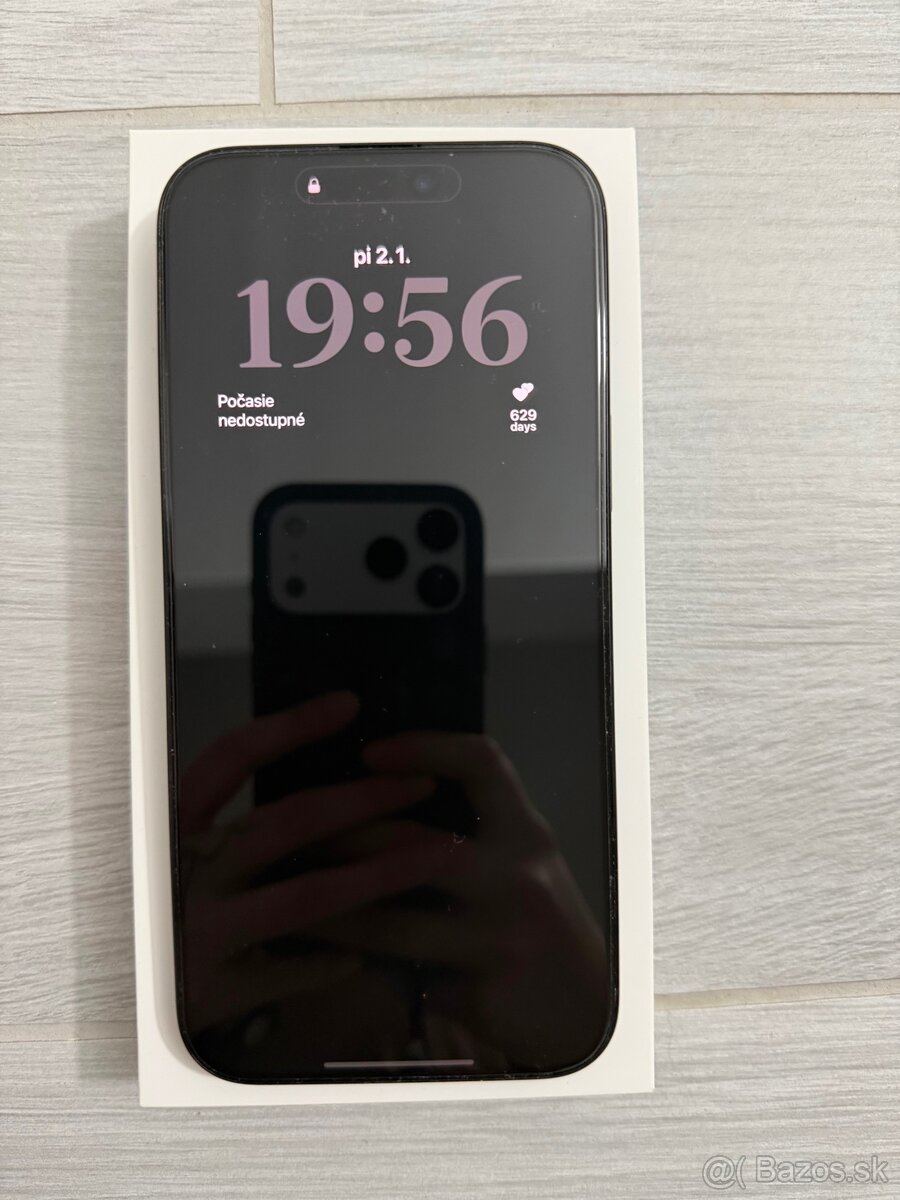iPhone 16 Pro Max 1TB Black Titanium - 4