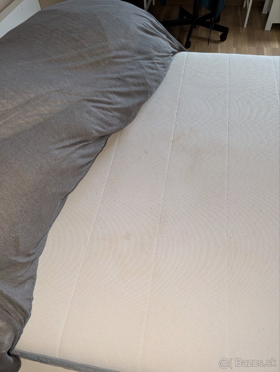 Postel IKEA MALM 140x200 - 4