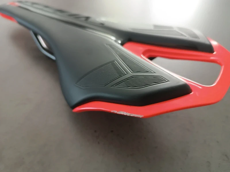 Sedlo Syncros RR2.0 - 4