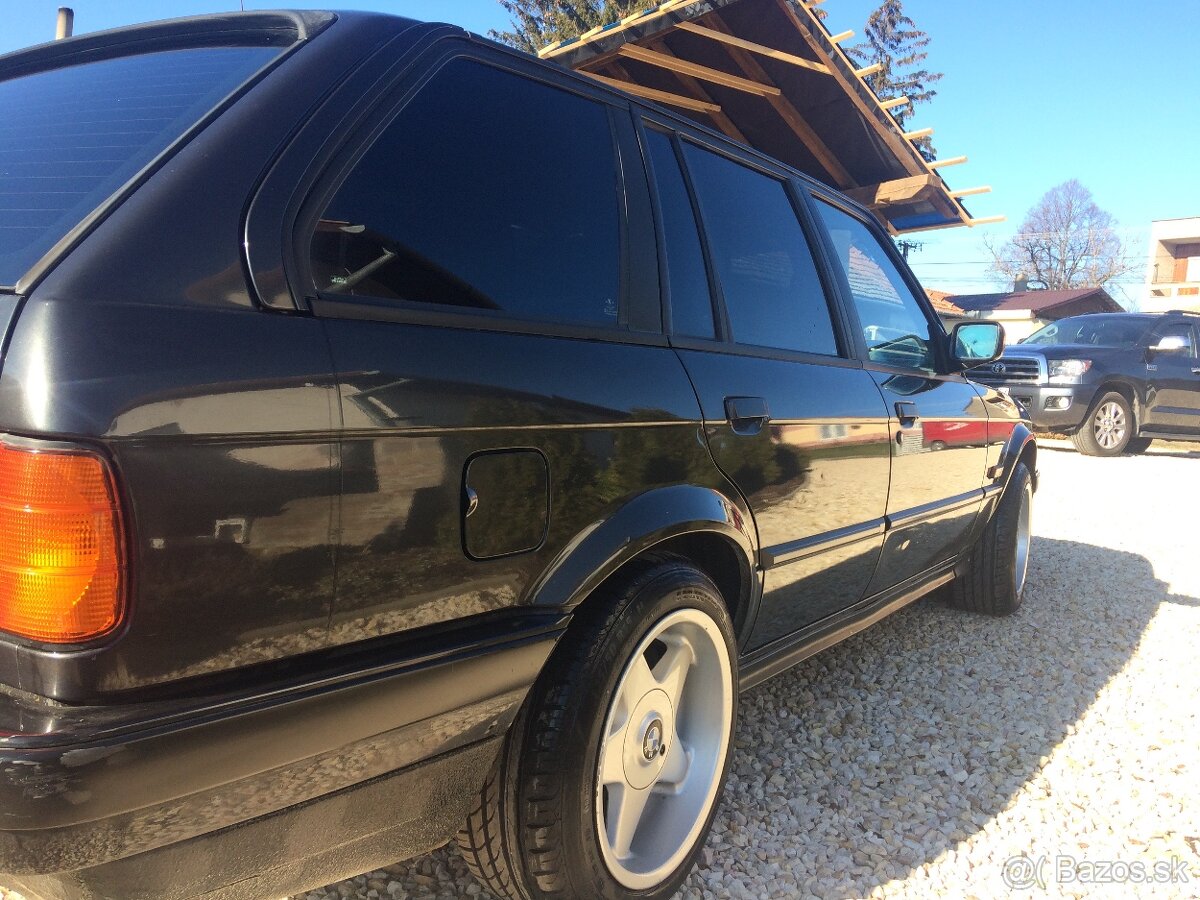 Bmw e30 touring - 4