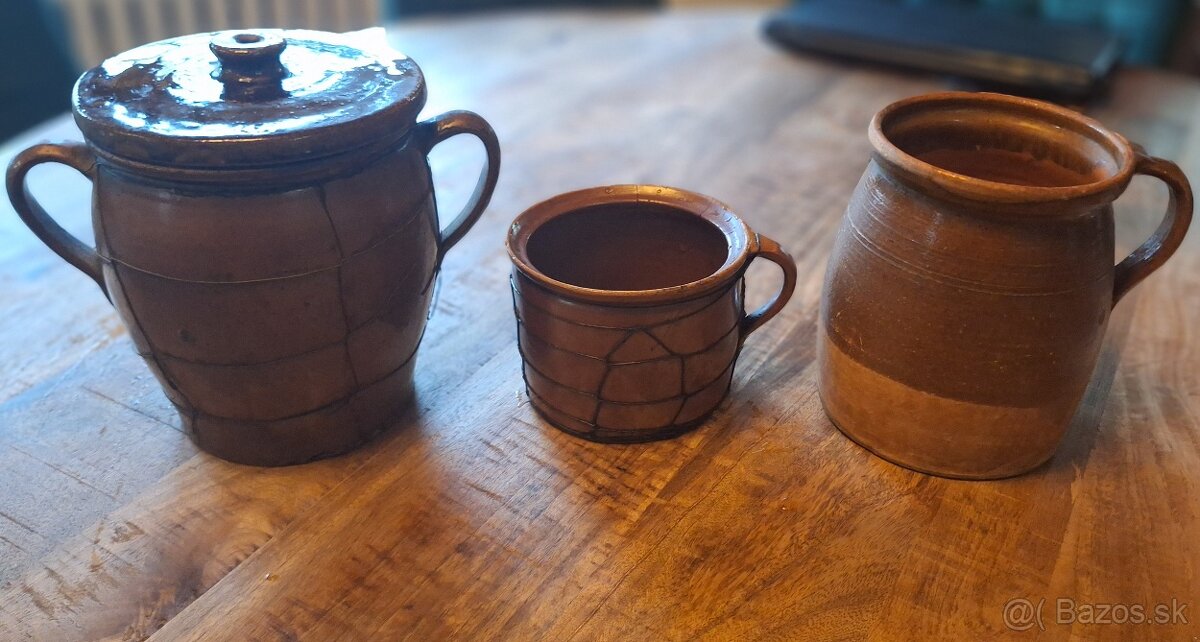 Starožitné hrnce z pálenej hliny - 4