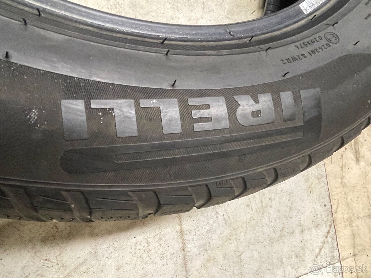 2022 Pirelli 225/60 R18 zimné - 4