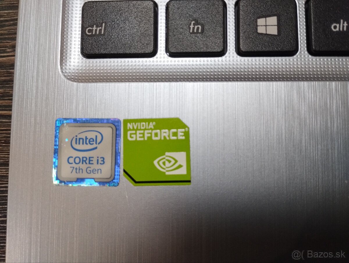 Asus Vivobook X540UB - 4