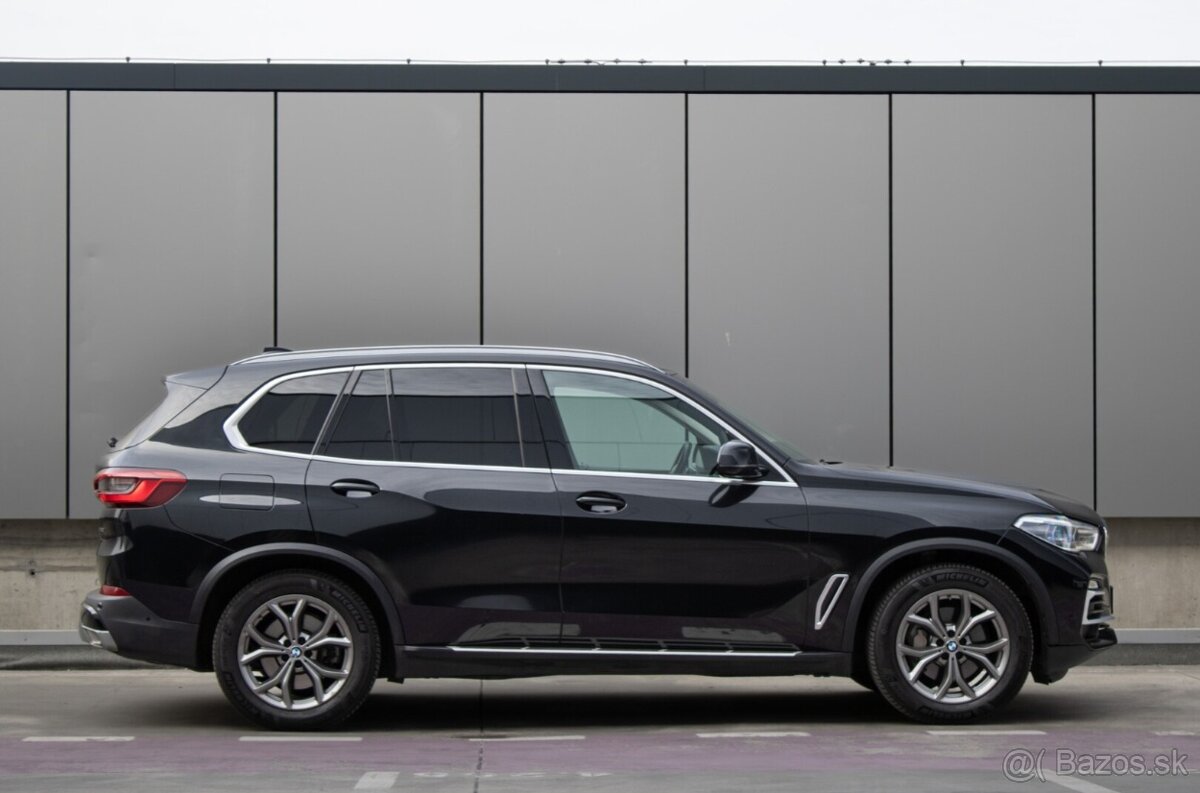 BMW X5 xDrive30d A/T, 195kW,A8 - 4