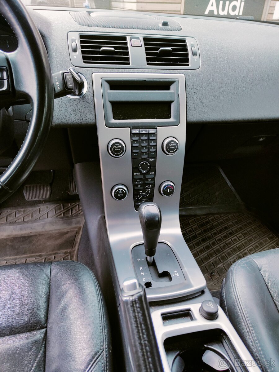 Volvo V50 2,0D 100kw - Náhradní díly - 4