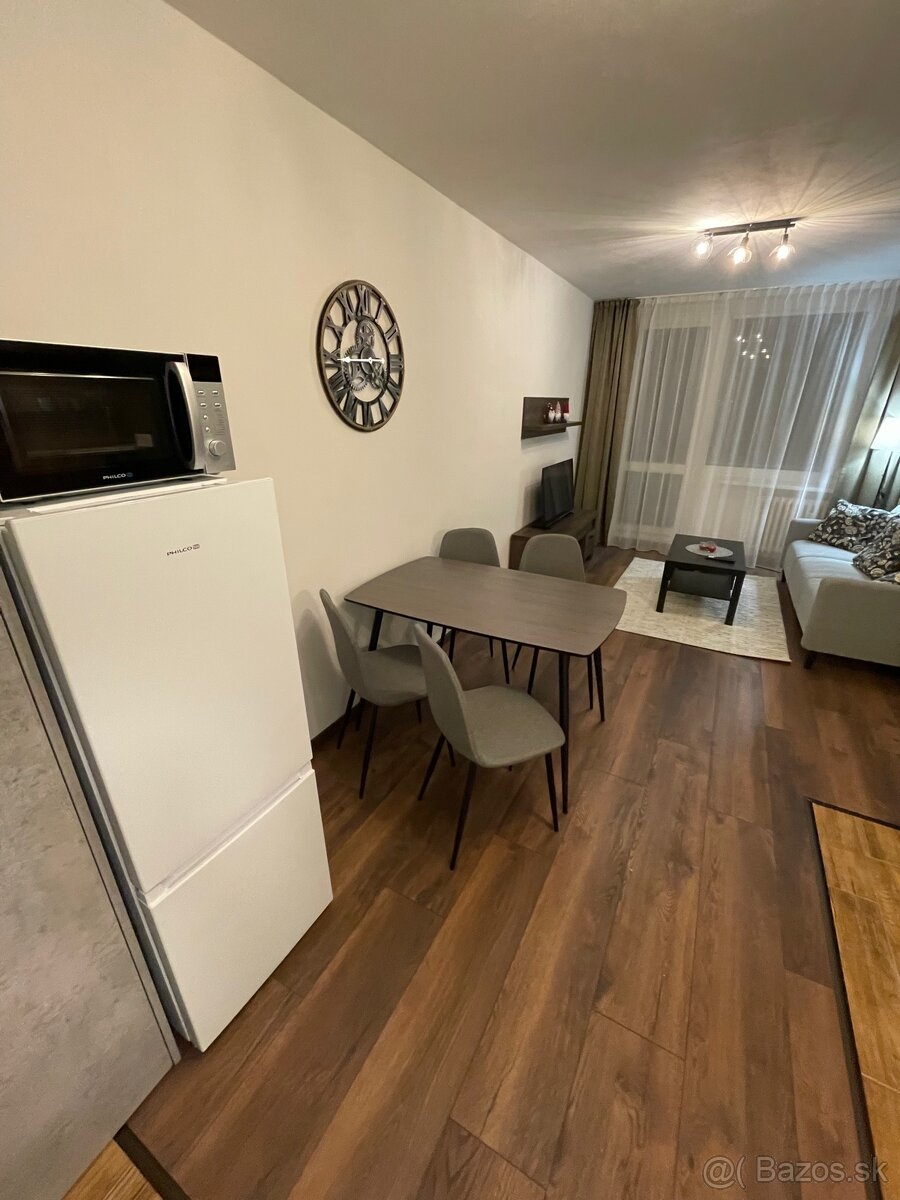 Byt na prenajom Ružinska KE - 4