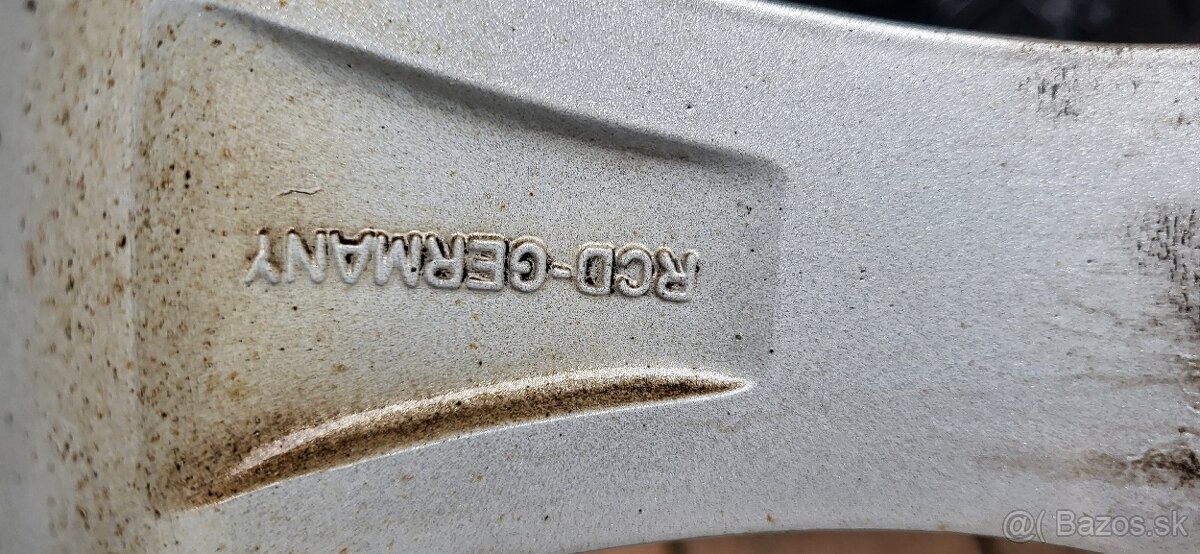 Zimne Pneumatiky a hlinikove disky rav 4 2007 - 4