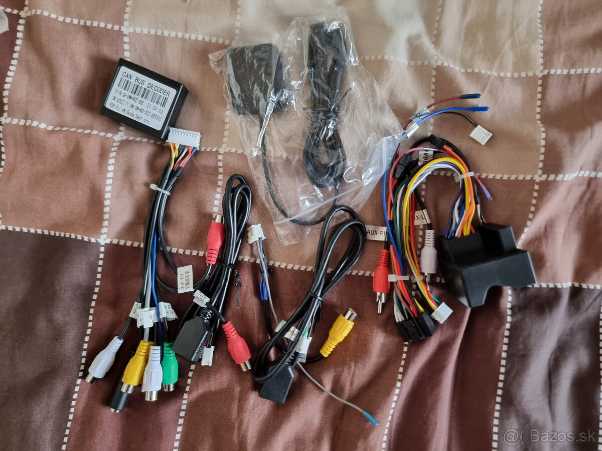 2DIN Autorádio 9" Android s GPS - 4