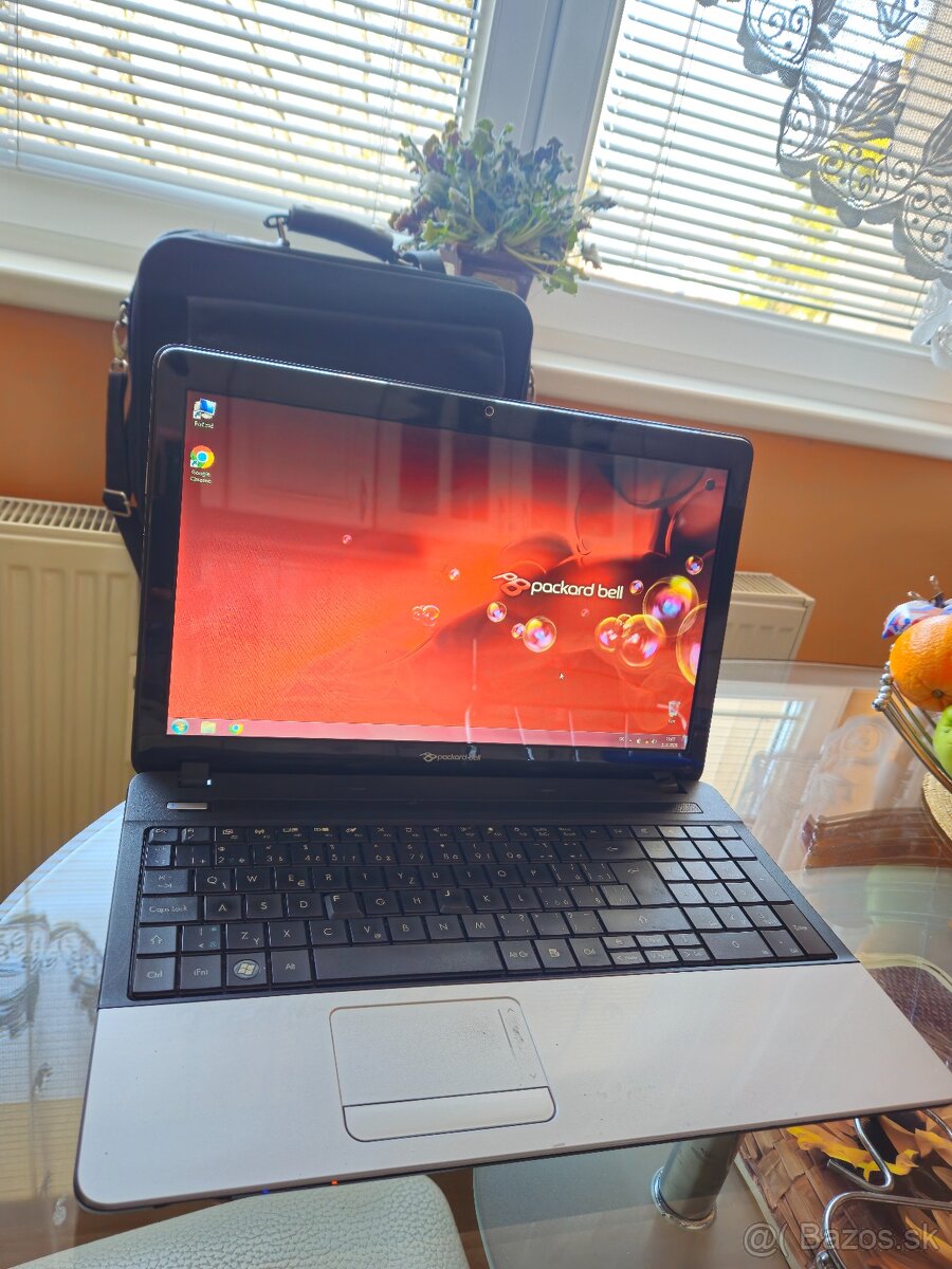 Packard Bell EasyNote TE11HC (Win 7 Original) - 4