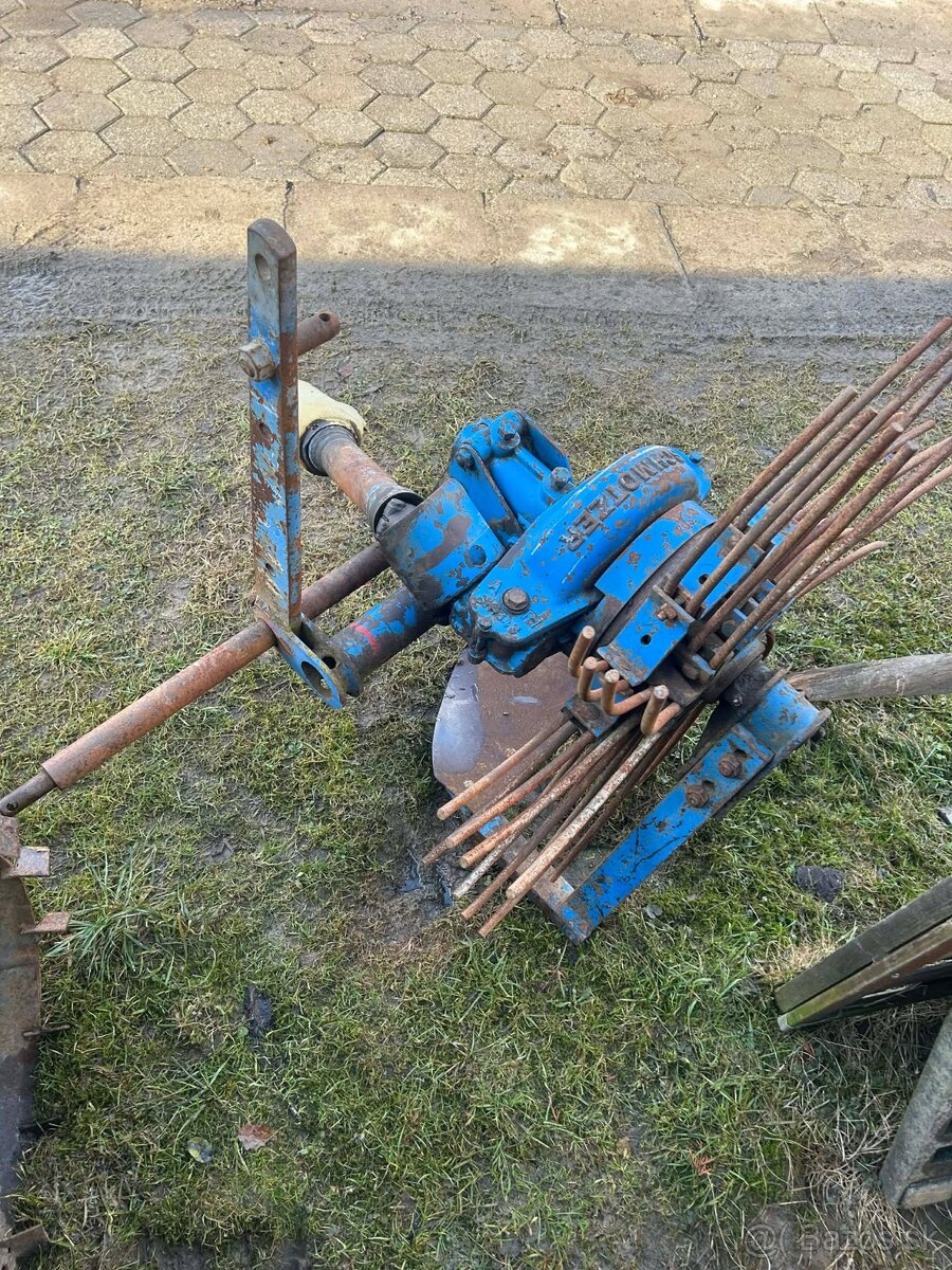 Predám vyorávač zemiakov - 4